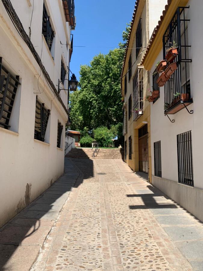 Apartamento a estrenar a un minuto del Alcázar Córdoba Exterior foto