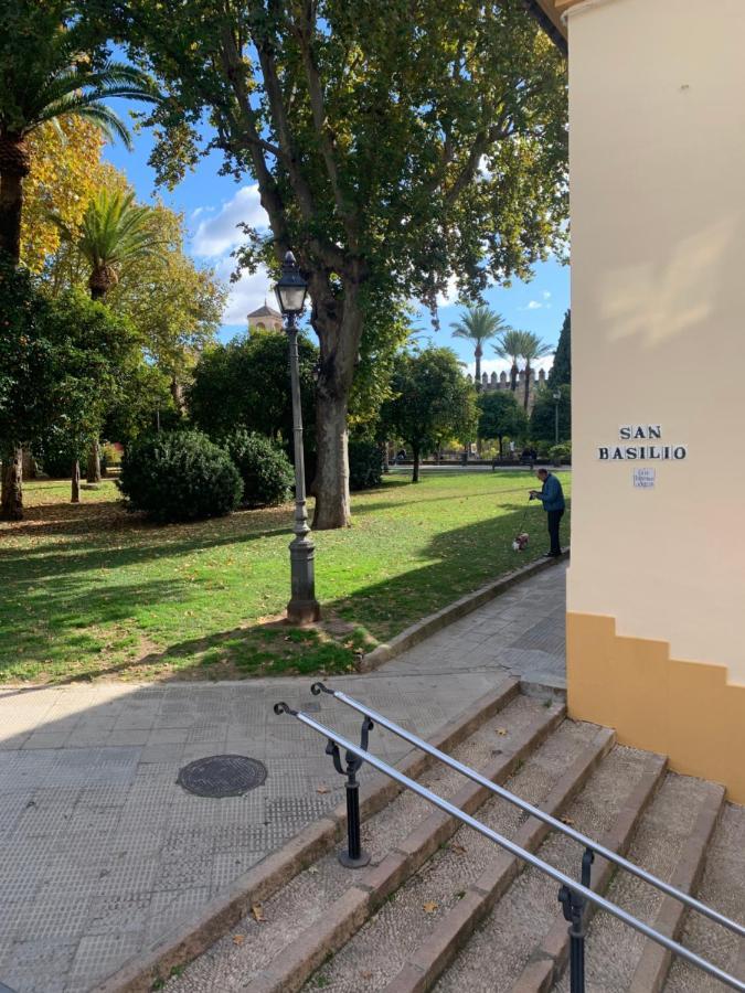 Apartamento a estrenar a un minuto del Alcázar Córdoba Exterior foto